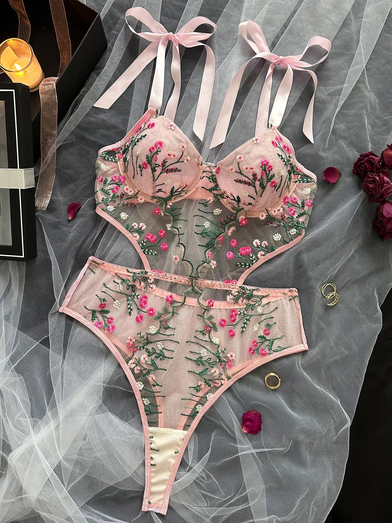 Sexy Women's Bra And Panties Set Lingerie